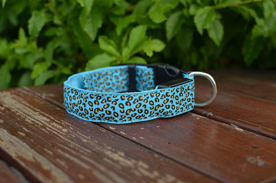 Collar LED Ajustable para Perros con Diseño Leopardo - Seguridad Nocturna - Image 30