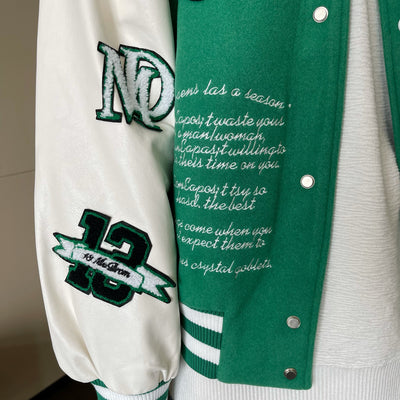 Chaqueta de Lana para Hombre con Bordado de Letras y Diseño Contrastante - Image 17