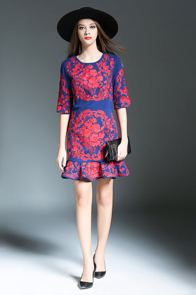 Vestido Ajustado con Falda Sirena - Image 5