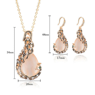 Conjunto de Collar y Aretes Retro Gota de Agua con Diamantes - Image 15