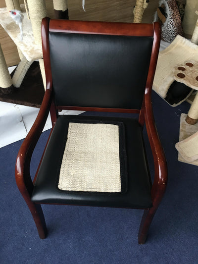 Manta Rascadora para Gatos con Sisal y Patas Acolchadas - Image 11