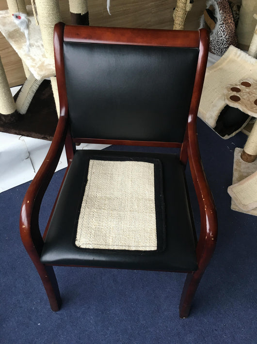 Manta Rascadora para Gatos con Sisal y Patas Acolchadas - Image 11