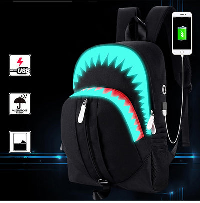 Mochila Tiburón Luminosa con Función USB - Image 7