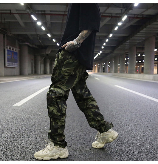 Pantalón Cargo Camuflaje con Múltiples Bolsillos - Image 7