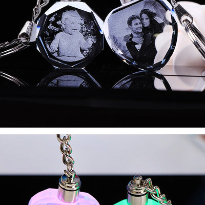 Llavero de Cristal Personalizado con Foto y Luz LED - Regalo Familiar - Image 18