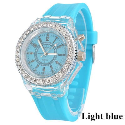 Reloj LED Luminoso Geneva para Mujer con Pulsera de Silicona - Image 31