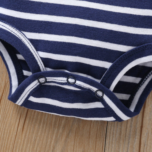 Jumpsuit Triangular de Manga Corta - Image 13