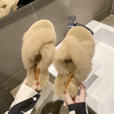 Pantuflas de Piel Cruzadas - Image 19