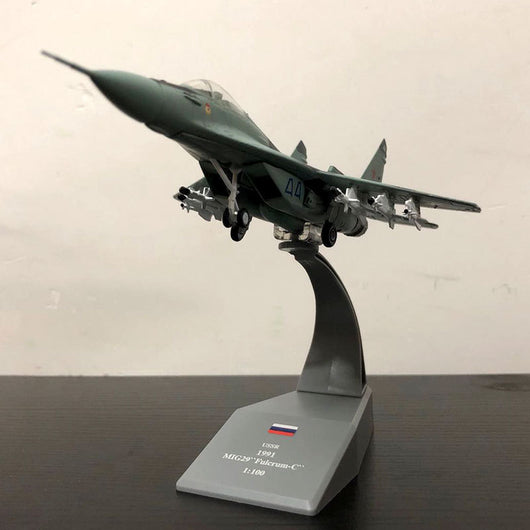 Maqueta de Caza MIG-29 - Réplica Detallada de Colección - Image 13