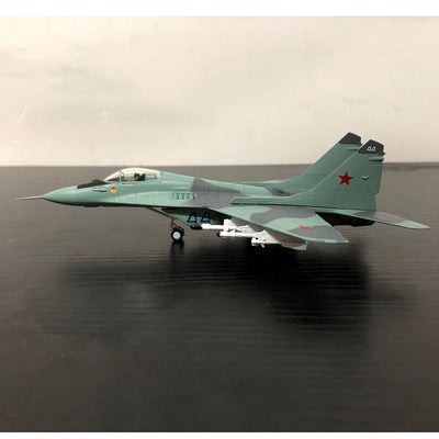 Maqueta de Caza MIG-29 - Réplica Detallada de Colección - Image 23