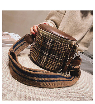 Bolso Bandolera Cuadros con Correa Ancha - Image 18