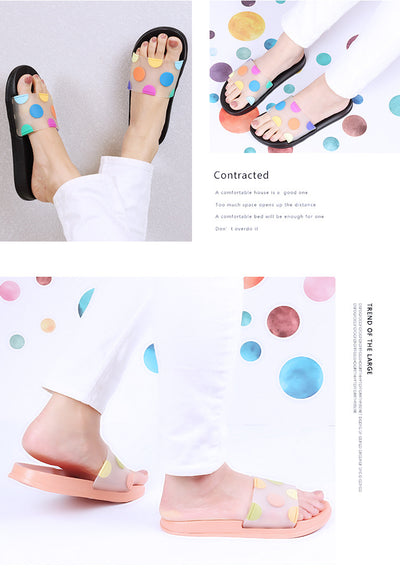 Pantuflas Transparentes con Lunares y Diseño Infantil Antideslizantes - Image 10