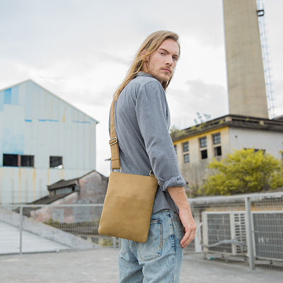 Bolsa Mensajera de Cuero para Hombre - Image 8