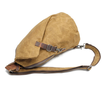 Mochila Impermeable Batik Vintage con Bolsa de Pecho - Image 11