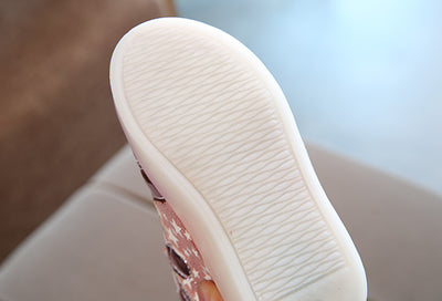 Zapatos Infantiles con Luces LED y Cierre Velcro - Image 20