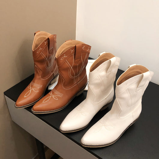Botas Knight Retro con Tacón Grueso y Bordado Decorativo - Image 15