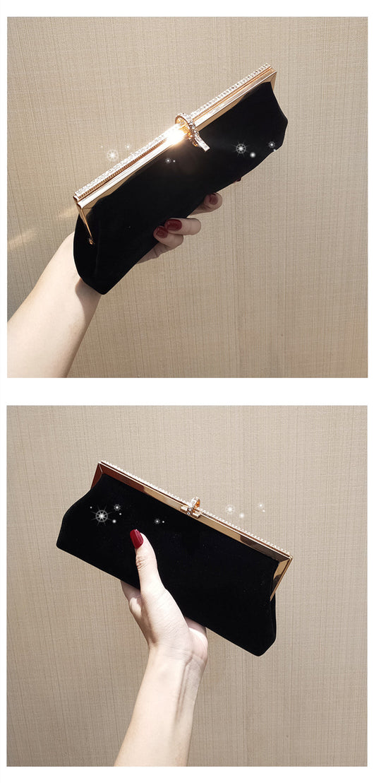 Bolso Clutch Negro con Terciopelo Diamantado y Correa Diagonal - Image 7
