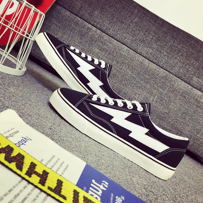 Zapatillas Deportivas con Suela Plana y Tecnología Lightning - Image 18