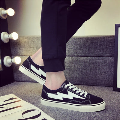 Zapatillas Deportivas con Suela Plana y Tecnología Lightning - Image 22
