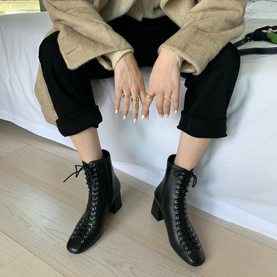 Botas Martin Retro Románticas con Cordones y Tacón Grueso Alto - Image 12