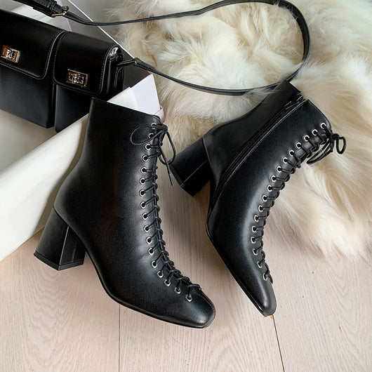 Botas Martin Retro Románticas con Cordones y Tacón Grueso Alto - Image 24