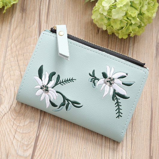 Cartera Delgada para Mujer con Bordado y Cierre de Cremallera - Image 13
