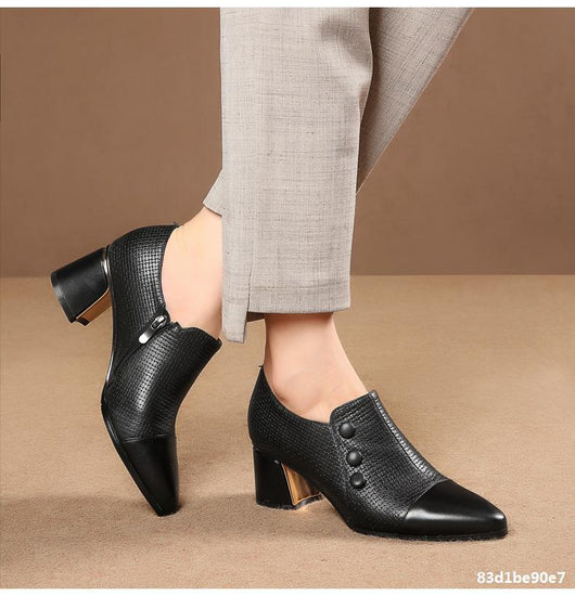 Zapatos de Tacón Grueso Punta Fina Talla Grande Mujer - Blanco Crema - Image 7