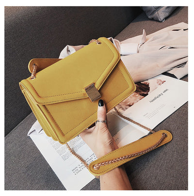 Bolsa Crossbody de Cadena Dorada - Bandolera Elegante - Image 22