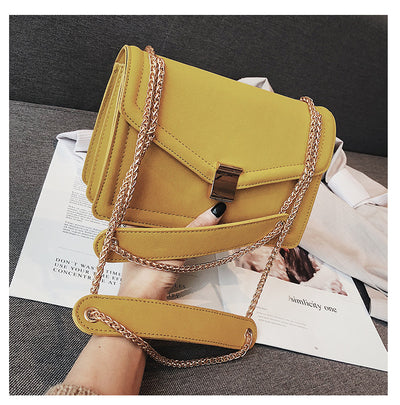 Bolsa Crossbody de Cadena Dorada - Bandolera Elegante - Image 24