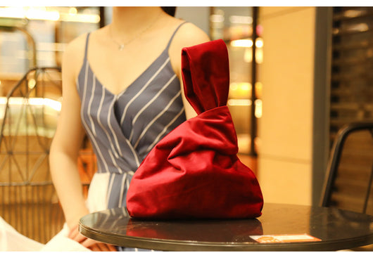 Bolso de Mano Seda Satinada con Nudo - Image 8
