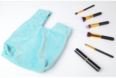 Bolso de Mano Seda Satinada con Nudo - Image 10