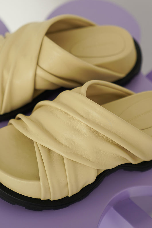 Pantuflas Elevadoras de Napa Suave con Suela Gruesa y Aumento de Altura - Image 30