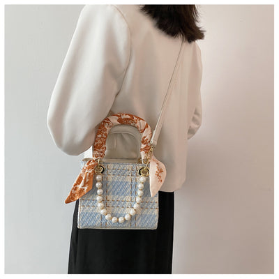 Bolso Diagonal Elegante con Perla y Diseño Asimétrico - Image 16