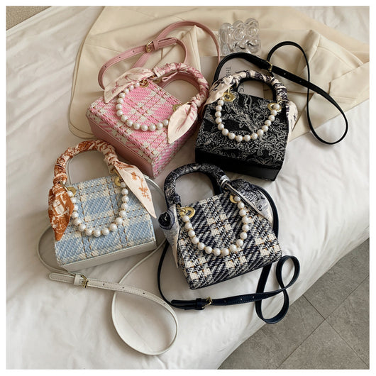 Bolso Diagonal Elegante con Perla y Diseño Asimétrico - Image 24