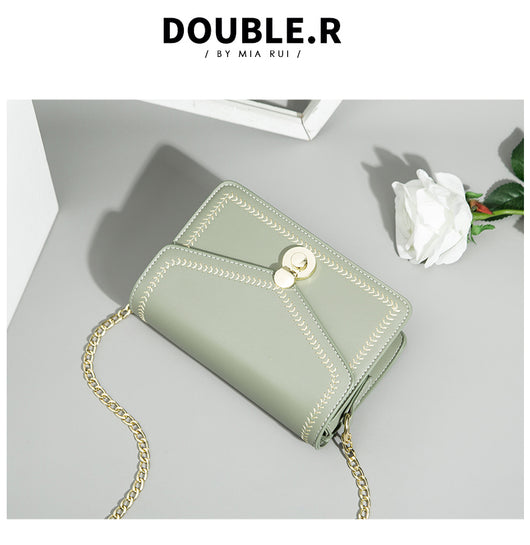 Bolso Mensajero de Cadena Dorada para Mujer - Versátil y Moderno - Image 13