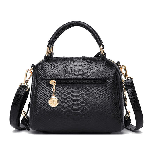 Bolsa Mensajera de Cuero Genuino - Bandolera Compacta Premium - Image 24