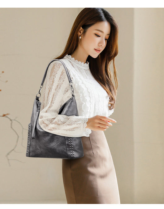 Bolso Mensajero de Cuero Suave con Gran Capacidad para Mujer - Image 11