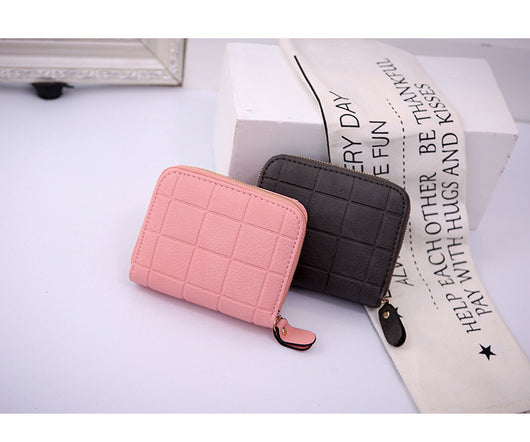 Monedero Grabado Lingge con Diseño en Relieve - Image 22