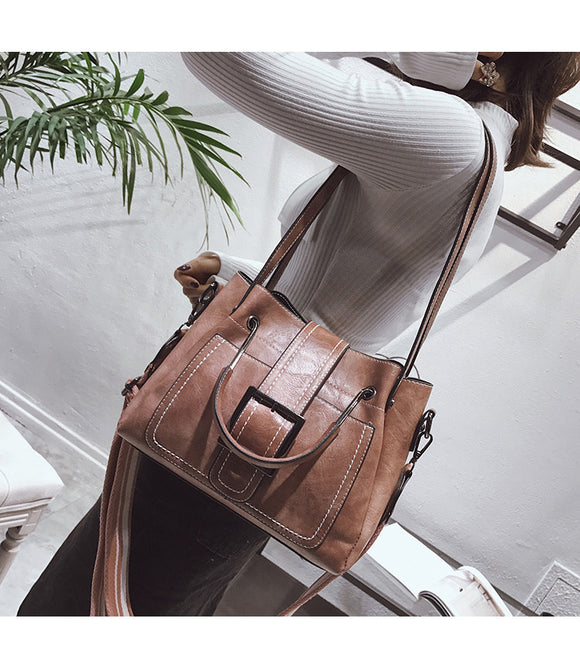 Bolso Sporty Ella - Diseño Minimalista