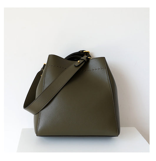 Bolso Bandolera de Cuero Grueso Versátil - Diseño Minimalista - Image 22