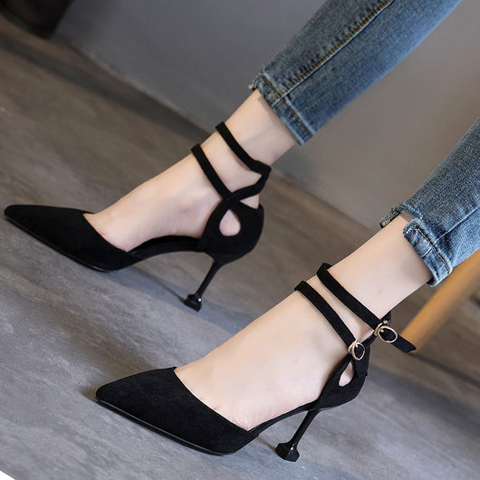 Zapato de Tacón Puntiagudo con Hebilla - Image 7
