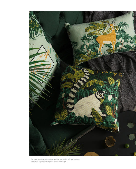 Funda de Cojín Animales de la Selva Madagascar en Verde Exuberante - Image 6