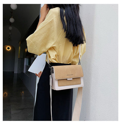 Bolsa Retro Cuadrada Super Fire Scrub - Image 18