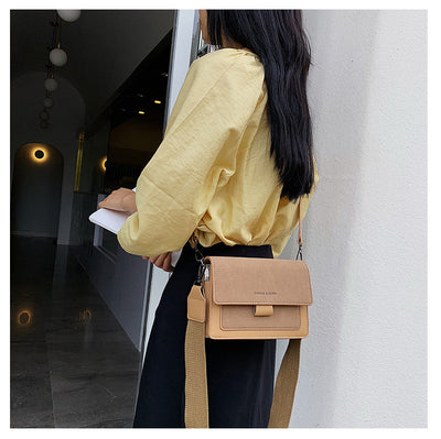 Bolsa Retro Cuadrada Super Fire Scrub - Image 19