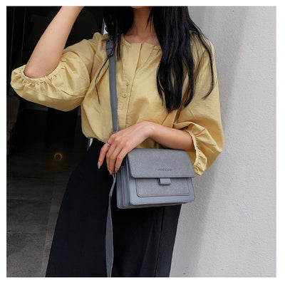 Bolsa Retro Cuadrada Super Fire Scrub - Image 21