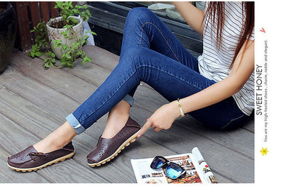 Zapatos Bajos Cómodos para Mamá con Diseño Perforado - Image 20