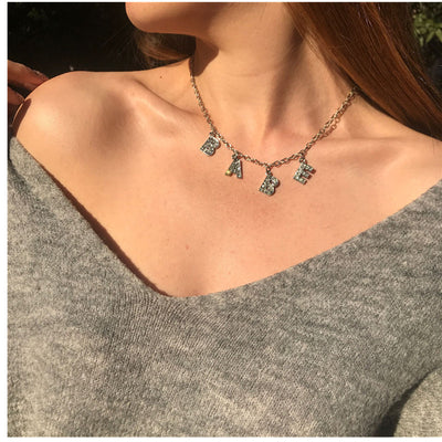 Collar Colgante con Inicial y Diamantes - Image 7