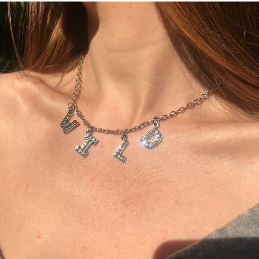 Collar Colgante con Inicial y Diamantes - Image 11