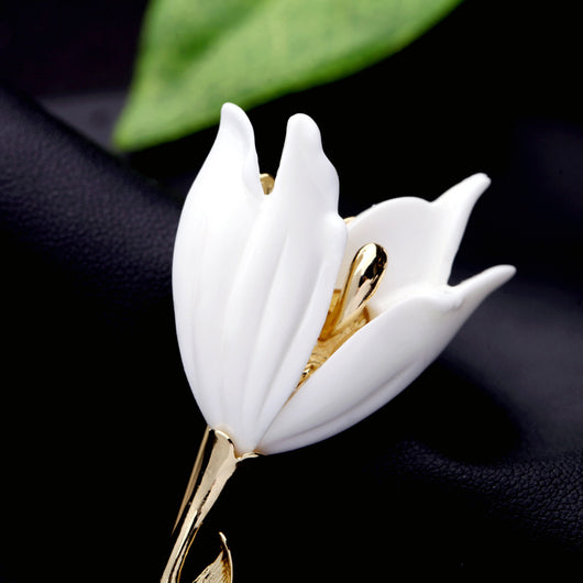 Broche Flor de Lirio en Resina - Diseño Creativo para Mujer - Image 13