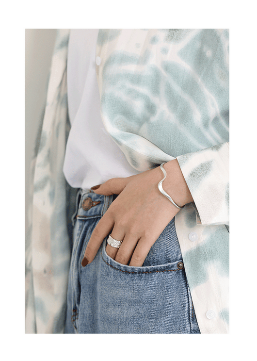 Pulsera para mujer con patrón de olas - Image 10